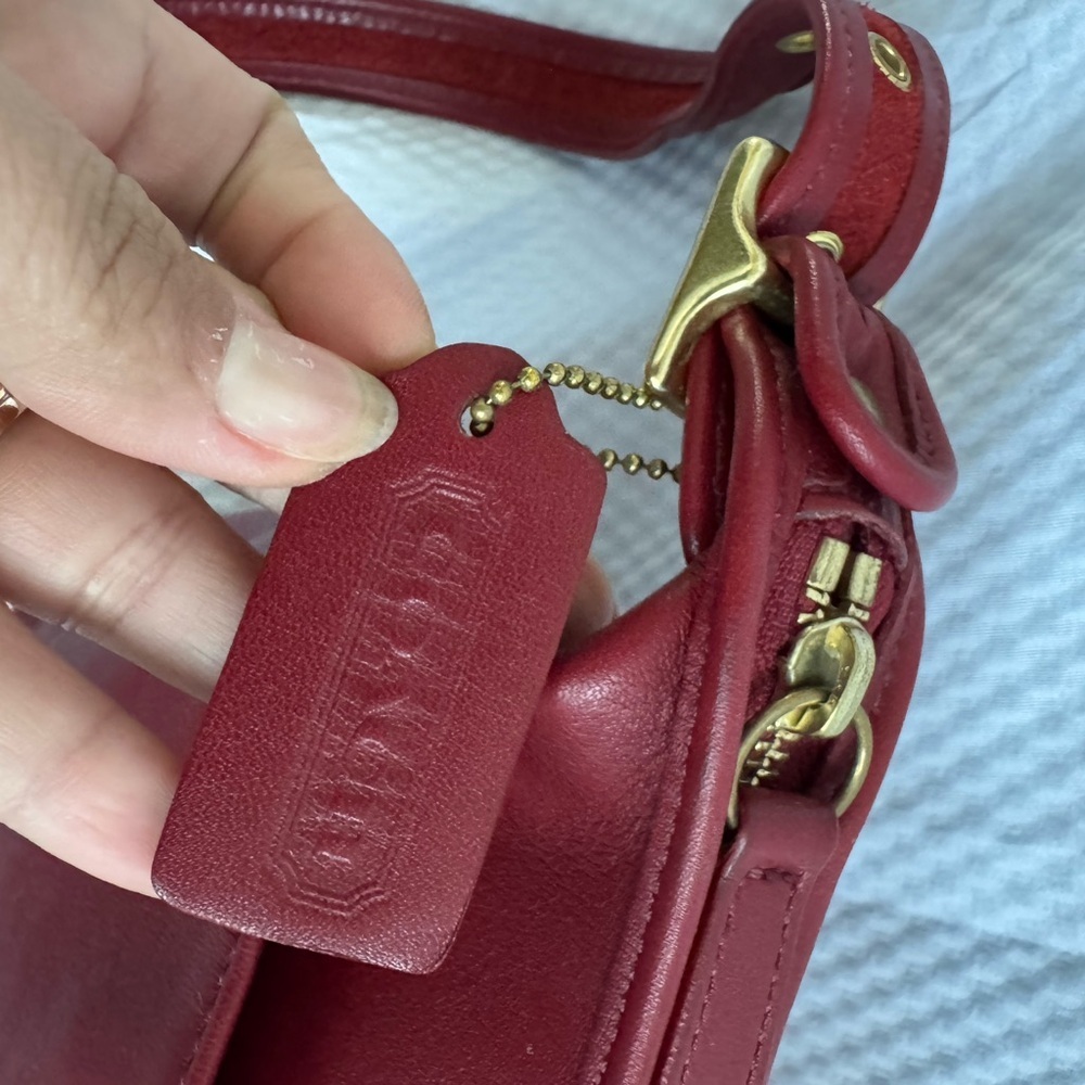 Coach Vintage Y2K Rare Legacy Small Pocket Hobo 9136 Leather Shoulder Bag - Picture 4 of 14